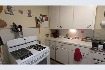 2227 6th Street SW, Akron, OH 44314 - Photo 6