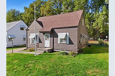 3166 7th Street, Cuyahoga Falls, OH 44221 - Photo 2