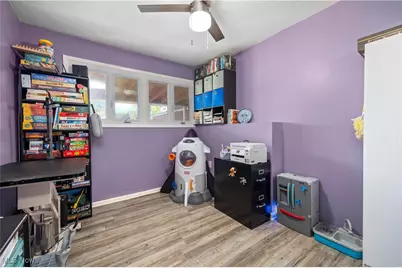 4272 Brockley Avenue, Sheffield Lake, OH 44054 - Photo 28