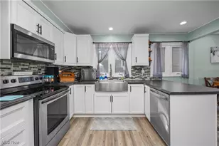 4272 Brockley Ave, Sheffield Lake, OH 44054 - Photo 12