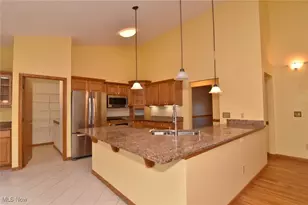 138 Bay Hill Dr, Wadsworth, OH 44281 - Photo 10