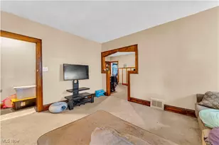 13604 Mcelhattan Ave, Loveland, OH 44110 - Photo 6