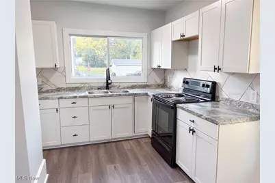 442 S Liberty Avenue, Alliance, OH 44601 - Photo 20