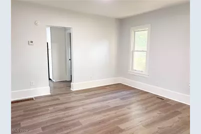 442 S Liberty Avenue, Alliance, OH 44601 - Photo 10