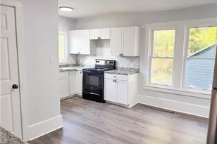 442 S Liberty Ave, Alliance, OH 44601 - Photo 16