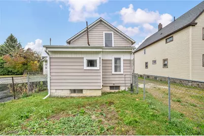 1311 W Erie, Lorain, OH 44052 - Photo 6