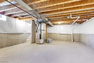 5904 Wakefield Ave, Loveland, OH 44102 - Photo 24