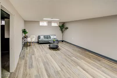 38109 Poplar Drive, Willoughby, OH 44094 - Photo 30