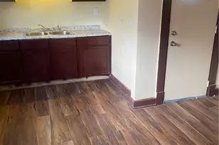 3409 E 110th St, Loveland, OH 44104 - Photo 14