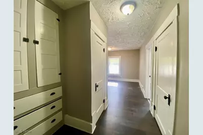 999 W Exchange Street #2, Akron, OH 44302 - Photo 2
