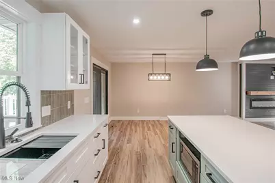 6519 Lorraine Avenue NW, Massillon, OH 44646 - Photo 8