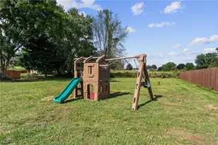 1031 Karla Dr, Clinton, OH 44216 - Photo 28