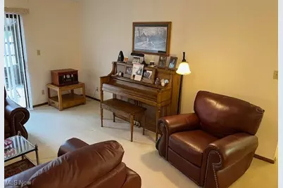 4581 Morgate Circle NW, Canton, OH 44708 - Photo 2