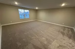 1396 Tullamore Trl, Wadsworth, OH 44281 - Photo 10
