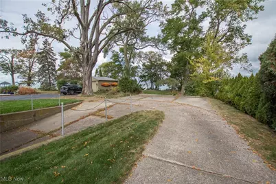 3031 E Erie Avenue, Lorain, OH 44052 - Photo 32