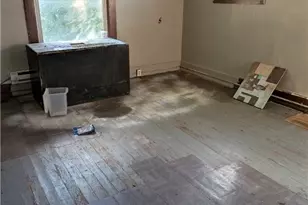 425 Fulton Dr NW, Canton, OH 44703 - Photo 6