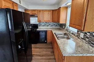 4323 Marshall Ave, Lorain, OH 44053 - Photo 6