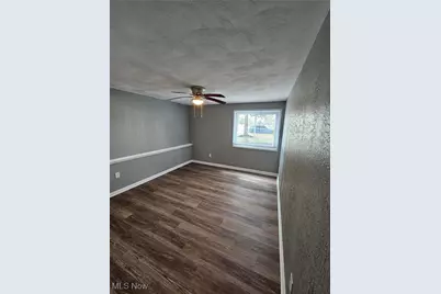 4323 Marshall Avenue, Lorain, OH 44053 - Photo 12