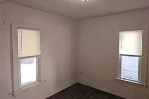 1048 Murray Ave, Akron, OH 44310 - Photo 8