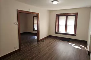 1048 Murray Ave, Akron, OH 44310 - Photo 6