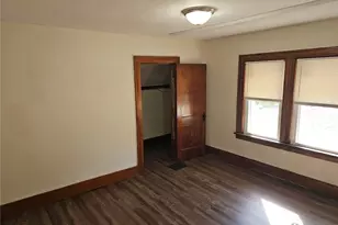 1048 Murray Ave, Akron, OH 44310 - Photo 16