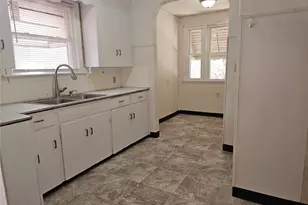 1048 Murray Ave, Akron, OH 44310 - Photo 10