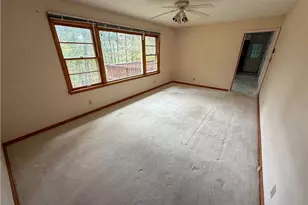 2746 Kragel Rd, Richmond, OH 43944 - Photo 20