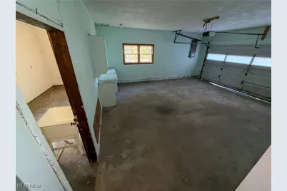 2746 Kragel Road, Richmond, OH 43944 - Photo 36