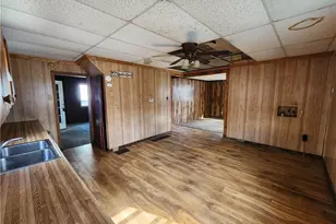 167 S Market St, East Palestine, OH 44413 - Photo 8