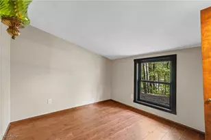 34810 Nelson Dr, Piedmont, OH 43983 - Photo 16