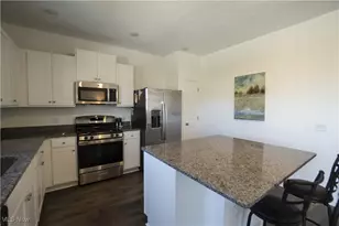 3047 McIntosh Dr NE, Louisville, OH 44641 - Photo 10