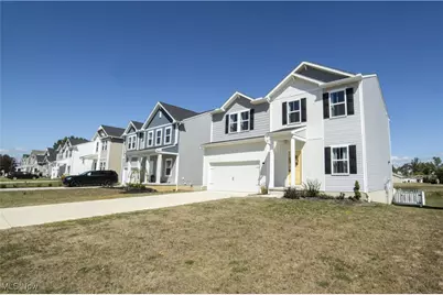 3047 McIntosh Drive NE, Louisville, OH 44641 - Photo 2
