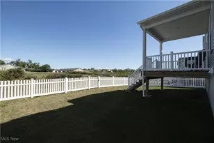 3047 McIntosh Dr NE, Louisville, OH 44641 - Photo 6