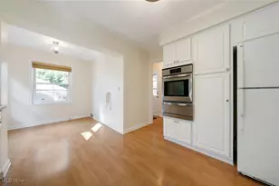 1532 Parkwood Rd, Oakwood, OH 44107 - Photo 12