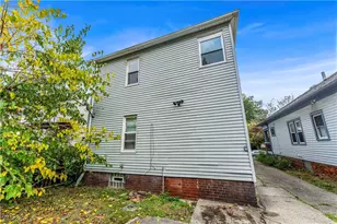 11301 Fortune Ave, Loveland, OH 44111 - Photo 22