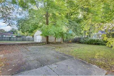 570 Mohawk Avenue, Akron, OH 44305 - Photo 22