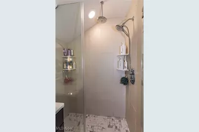 2467 Tremont Avenue, Loveland, OH 44113 - Photo 30