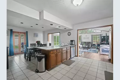 7708 Buchanan Drive, Boardman, OH 44512 - Photo 6