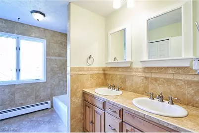 8585 Carmichael Drive, Chesterland, OH 44026 - Photo 14