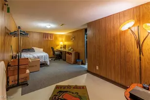 34152 Oak Knoll St, Eastlake, OH 44095 - Photo 20