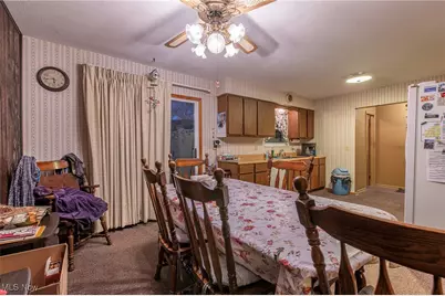 34152 Oak Knoll Street, Eastlake, OH 44095 - Photo 10