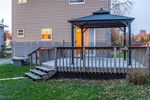 34152 Oak Knoll St, Eastlake, OH 44095 - Photo 26