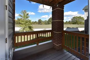 23002 Chandlers Ln, Olmsted Falls, OH 44138 - Photo 24