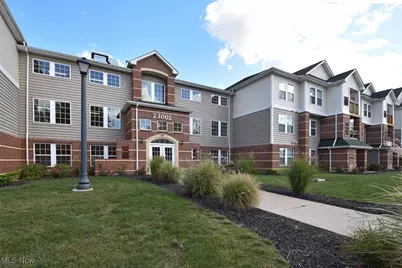 23002 Chandlers Lane #221, Olmsted Falls, OH 44138 - Photo 1