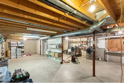 3339 Lake Road, Conneaut, OH 44030 - Photo 32