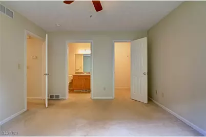 327 Breckenridge Oval, Elyria, OH 44035 - Photo 18