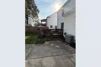 2223 Fenwick Road, University Heights, OH 44118 - Photo 20