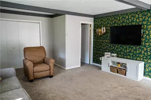 5109 W Elmwood Ave, Austintown, OH 44515 - Photo 12