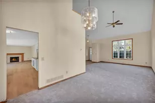 9840 Johnnycake Ridge Rd, Mentor, OH 44060 - Photo 12