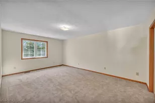 9840 Johnnycake Ridge Rd, Mentor, OH 44060 - Photo 14